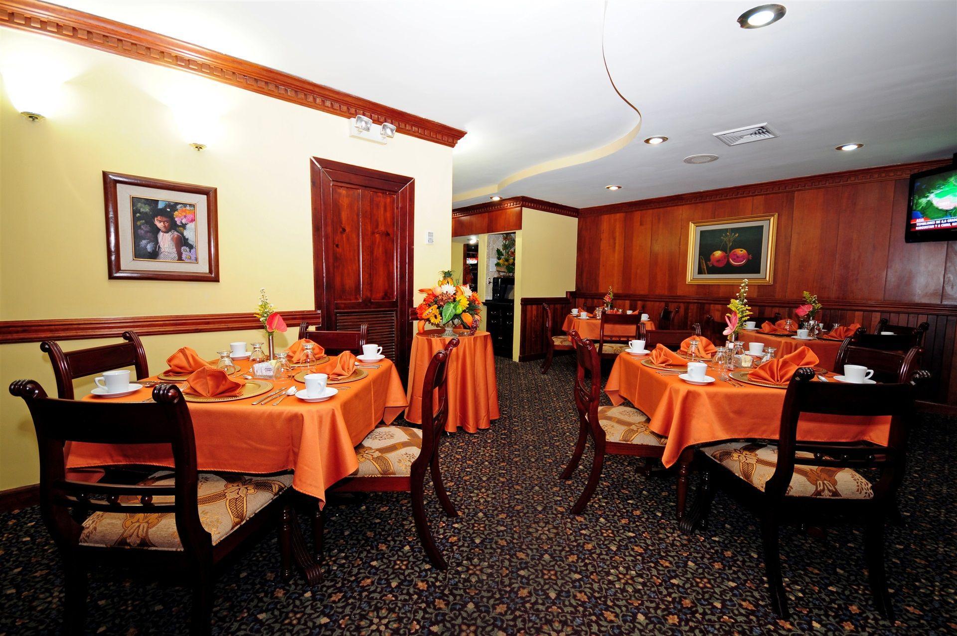 Clarion Hotel San Pedro Sula Esterno foto